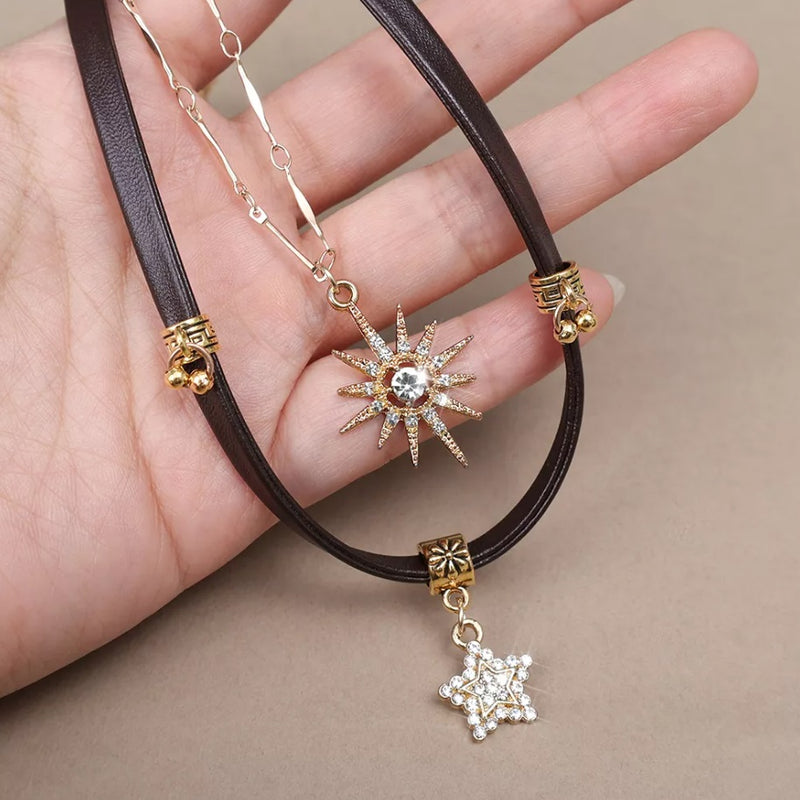 Colar SweetStar – Estilo Oito Estrelas com Charme Cósmico